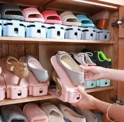 Minimal Shoes Rack
