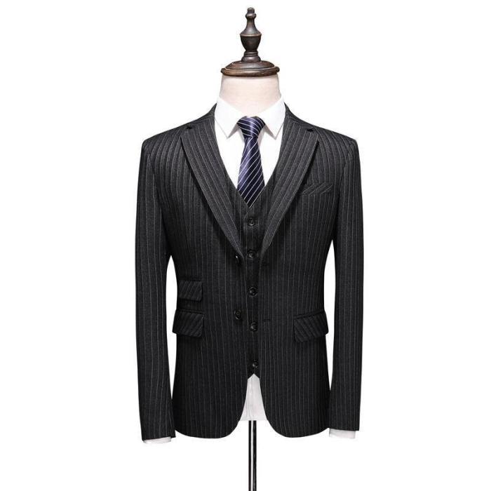 Men'S Black Striped Standard Fit Bussiness Suit
