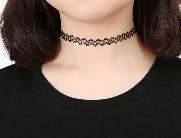 90S Choker