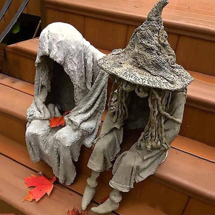 Witch Ghoul Sitting Statue Solar Light Crafts Ornaments Decorations