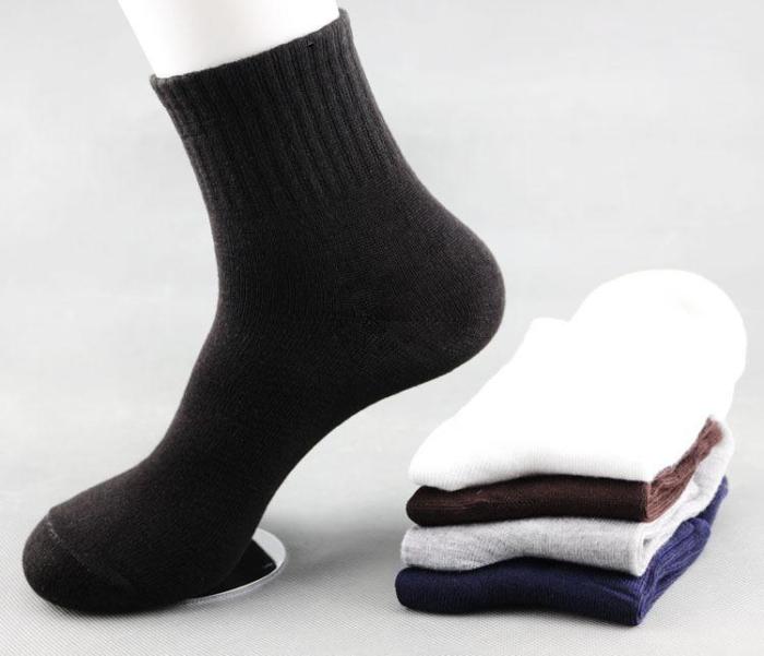 Men'S Solid Color Knit Socks