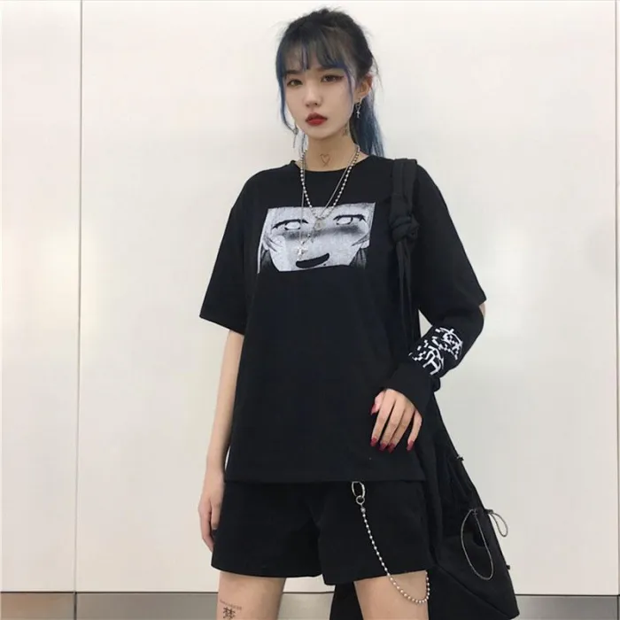 Ahegao Print Crop Top T-Shirt With Sleepwalk Character Arm Sleeve