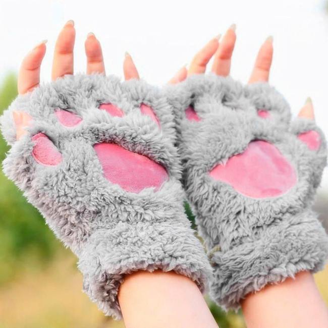 Cute & Fluffy Cat Gloves - Limited Time Offer