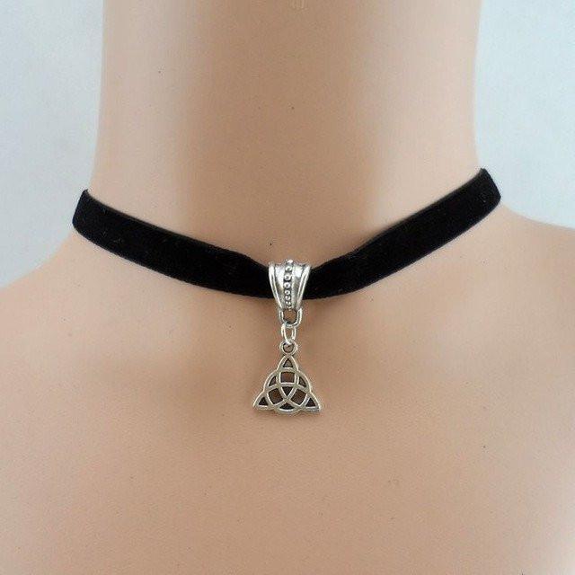 Gentle Darkness Choker (19 Styles)