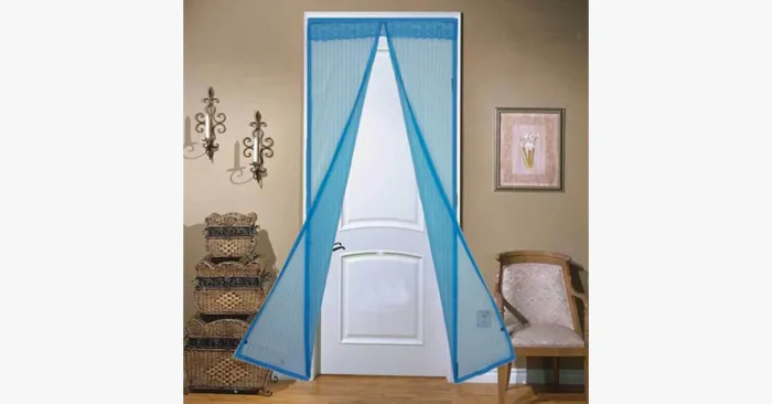 Magnetic Mesh Insect Screen Door - Your Ultimate Guard To Insects This Summer!