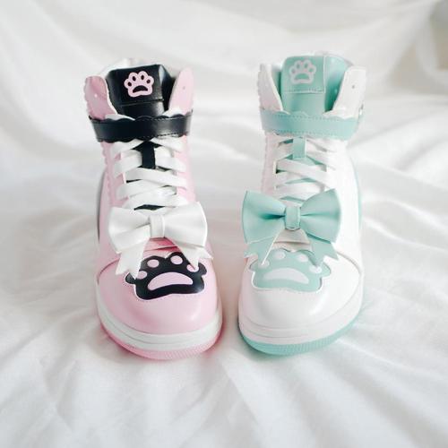 Cat Claw Bow Sneakers Love Heart Buckle Lolita High Top Shoes