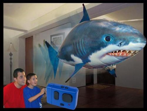 Air Shark - The Remote Controlled Fish Blimp