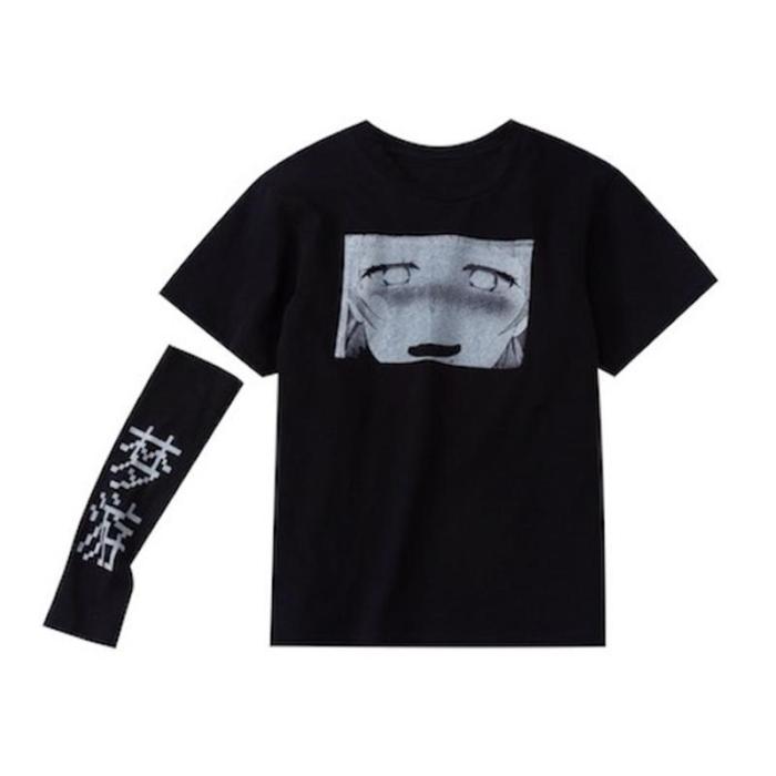 Ahegao Print Crop Top T-Shirt With Sleepwalk Character Arm Sleeve