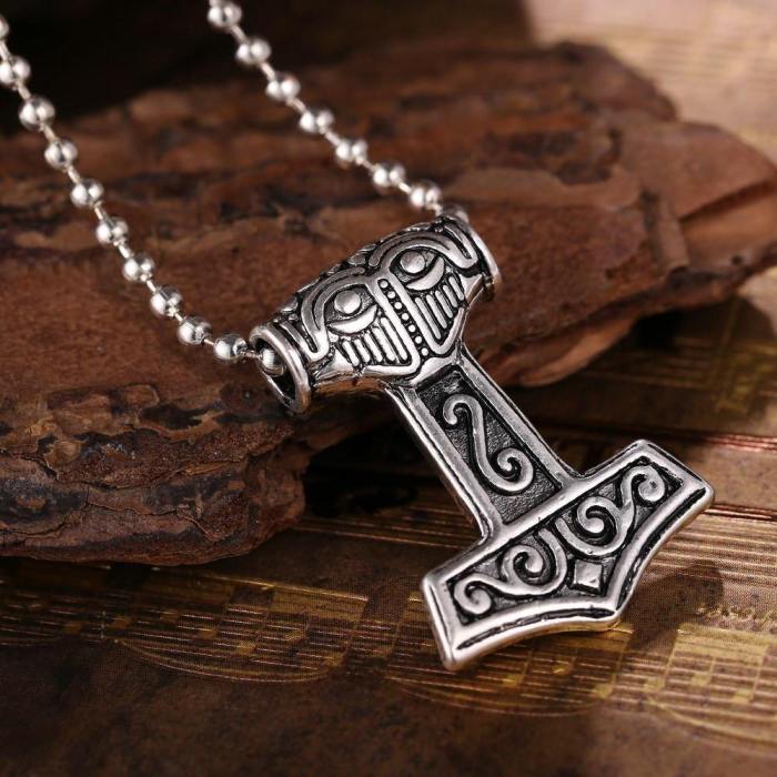 Thor'S Hammer Vikings Necklace