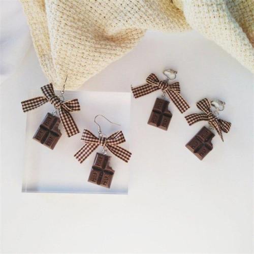 Unique Korean Bow And Chocolate Drop Earrings