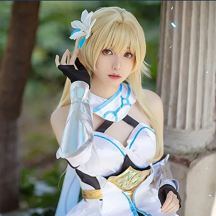 Genshin Impact Player Female Traveler Cosplay Costume