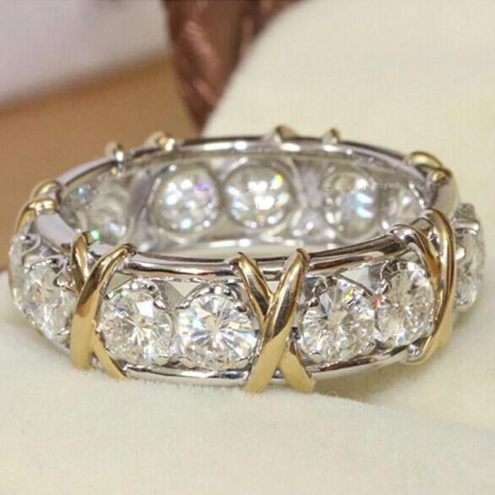 Exceptional Rhinestone Studded Rings
