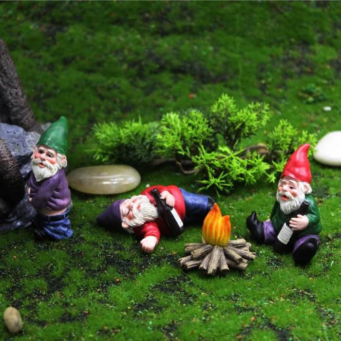 Garden Drunk Santa Claus Gnomes Miniature Ornaments Statues Set Decor