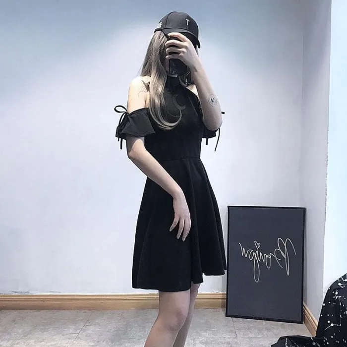 Moon Hollow Out Gothic Black Dress High Waist