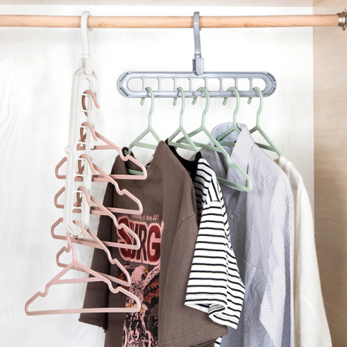 Magic Folding Hanger