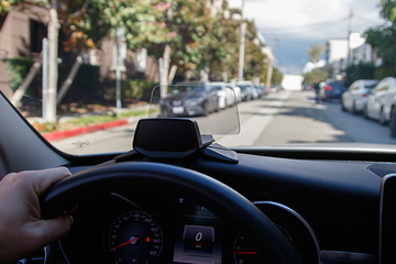 Hudway Drive: The Best Head-Up Display For Any Car