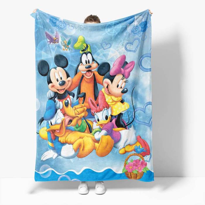 Mickey Mouse Minnie Mouse Flannel Fleece Throw Blanket Comforter Set