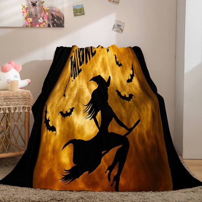Halloween Flannel Caroset Throw Cosplay Blanket Comforter Set