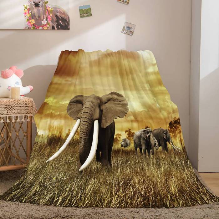 Cute Animals Soft Flannel Fleece Throw Cosplay Blanket Comforter Sets