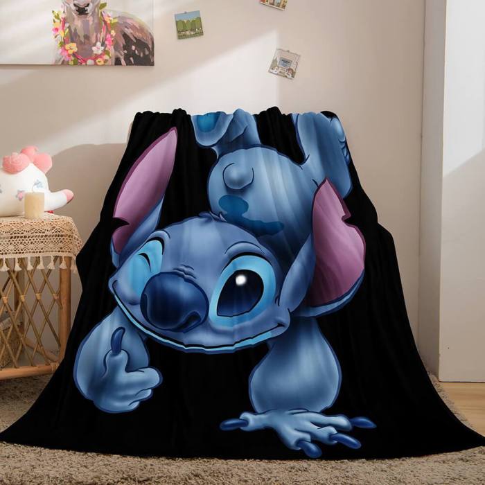 Lilo Stitch 2: Stitch Has A Glitch Flannel Fleece Throw Blanket Set