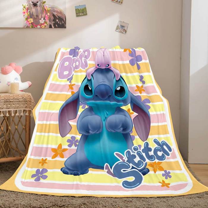 Lilo Stitch 2: Stitch Has A Glitch Flannel Fleece Throw Blanket Set