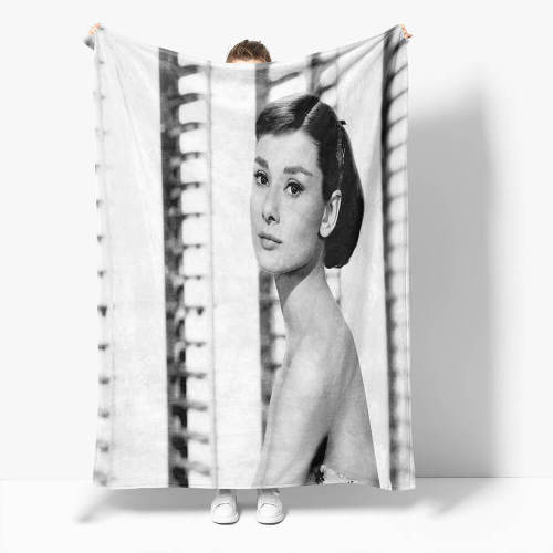 Audrey Hepburn Flannel Throw Blanket Micro Fleece Plush Covers Blanket