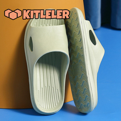 2022 Thick Platform Bathroom Home Slippers Cloud Slippers Women Soft Sole EVA Indoor Slides Sandals Summer Non-slip Flip Flops