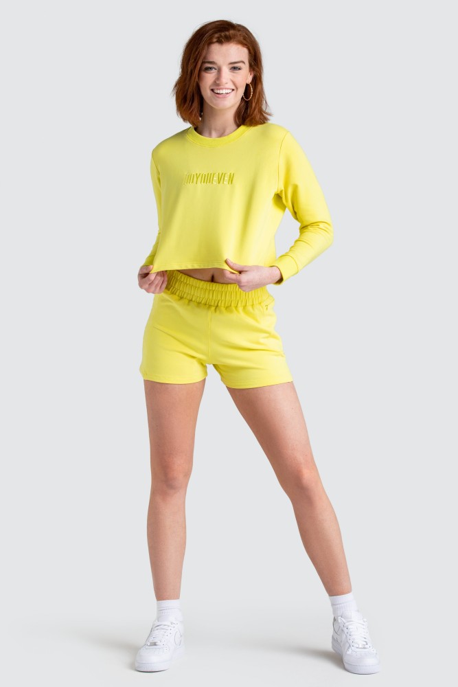 Staple Cropped Jumper - Yellow