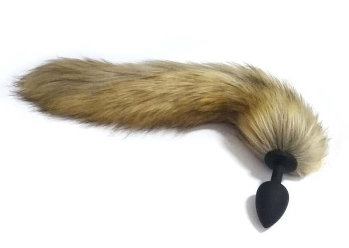 18  Tail Brown Fox Tail Silicone Plug