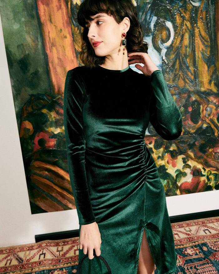 The Green Elegant Ruched Velvet Dress