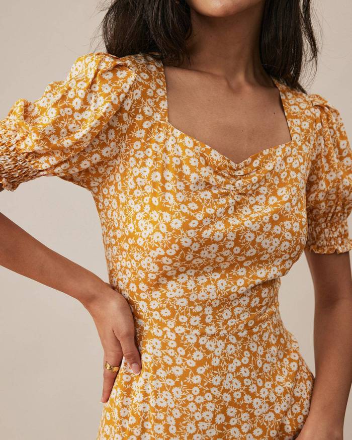 The Short Sleeve Side Slit Floral Dress