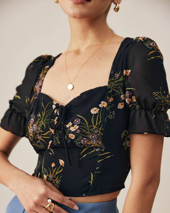The Fitted Floral Print Crop Blouse