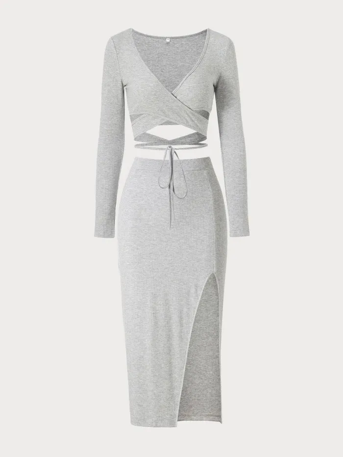 The Midriff Flossing Split Skirt Set