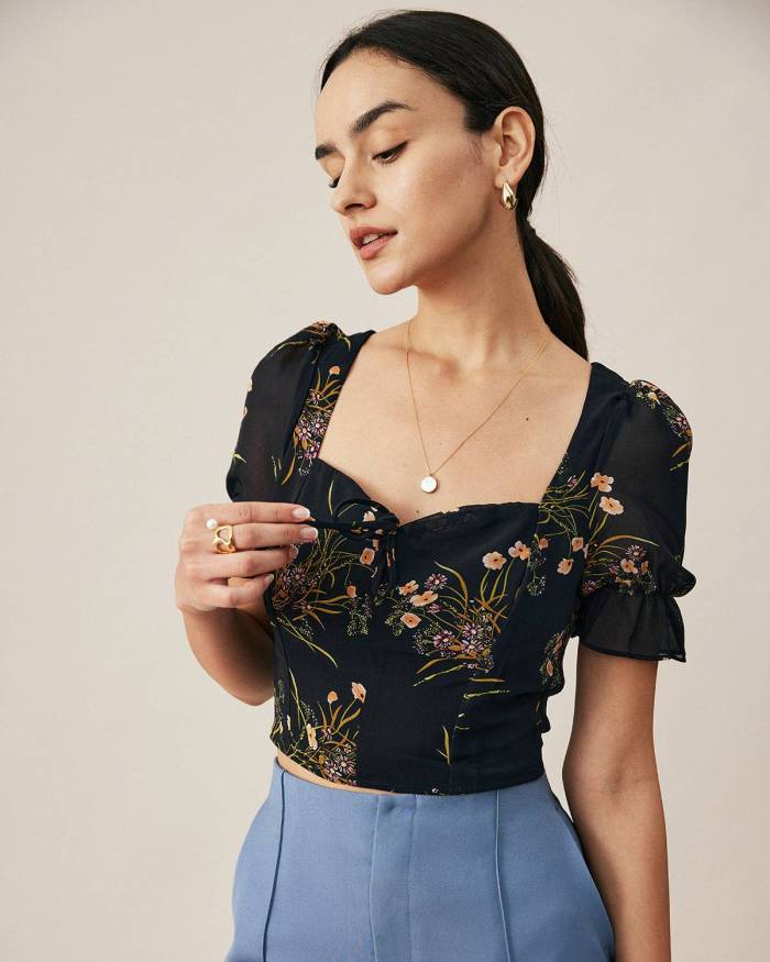 The Fitted Floral Print Crop Blouse