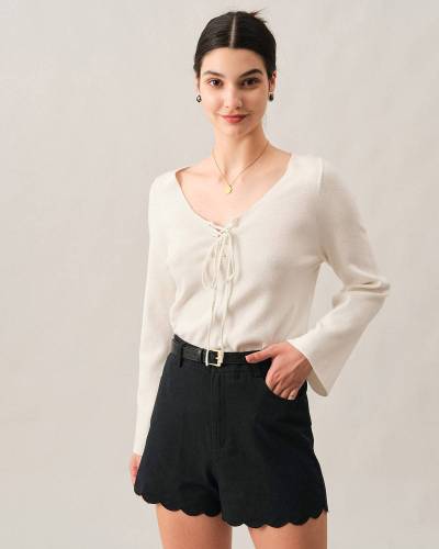 The V Neck Front Tie Long Sleeve Blouse
