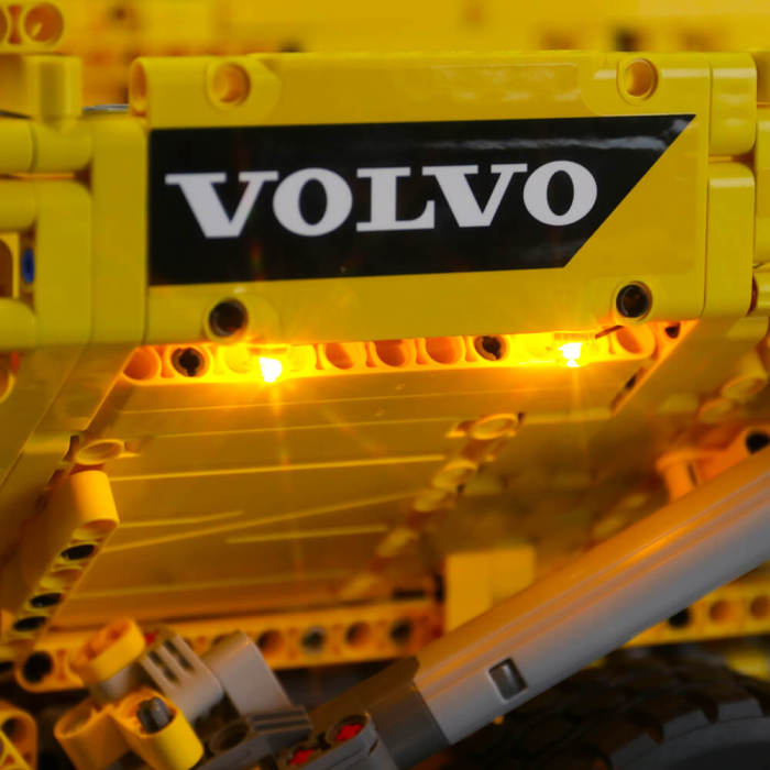Light Kit For 6X6 Volvo Articulated Hauler 4