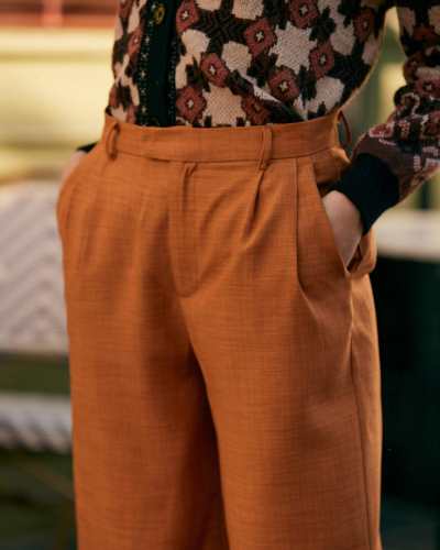 The Solid High Waisted Pleated Front Pants