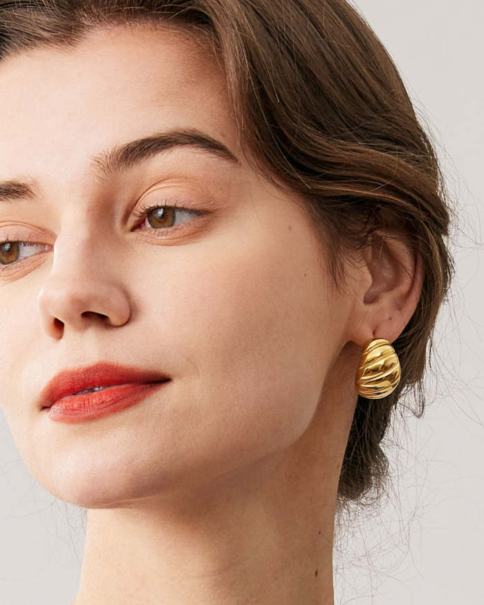The Croissant Dome Earrings