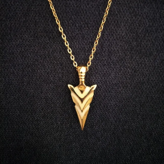 Vintage Punk Luminous Totem Crow Skull Necklace