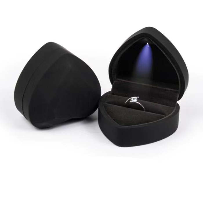 Heart-Shaped Led Ring Pendant Box