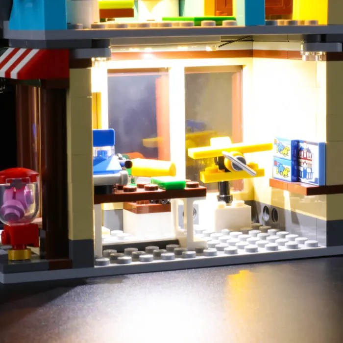 Light Kit For Townhouse Toy Store 5(With Remote)