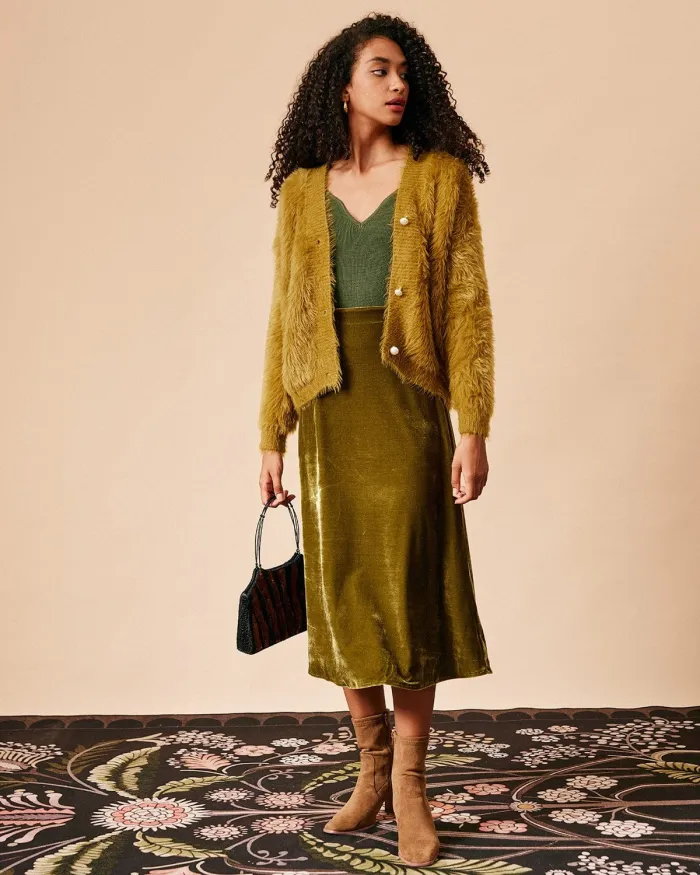 The Solid Color Sweetheart Neck Knit Top