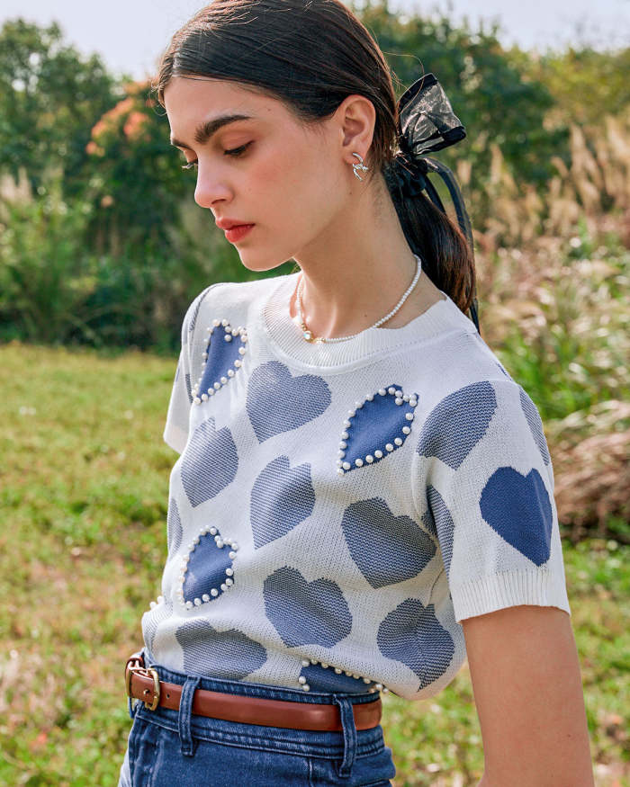 The Round Neck Heart Pattern Short Sleeve Knit Top