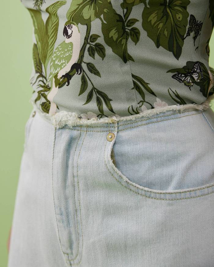 The Premium-Fabric Wide-Leg Crop Jeans