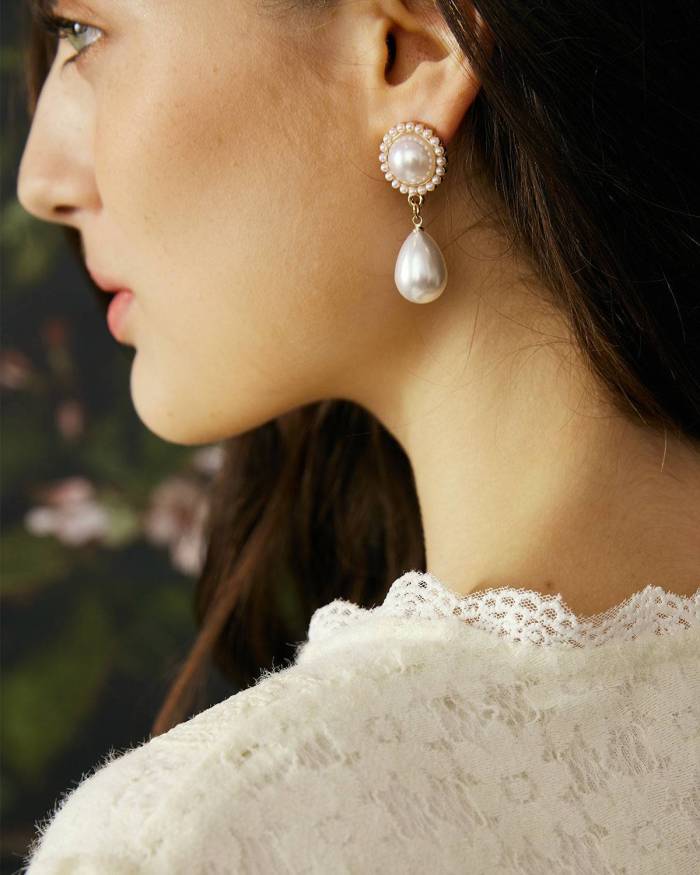 The Faux Pearl Decor Dangle Earrings
