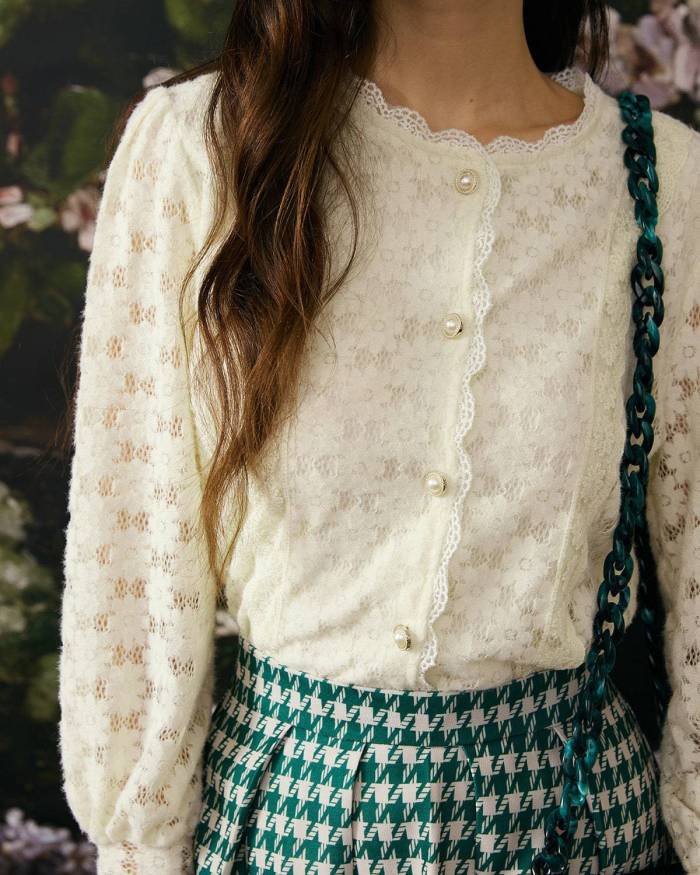 The Romance Lace Detailed Floral Shirt