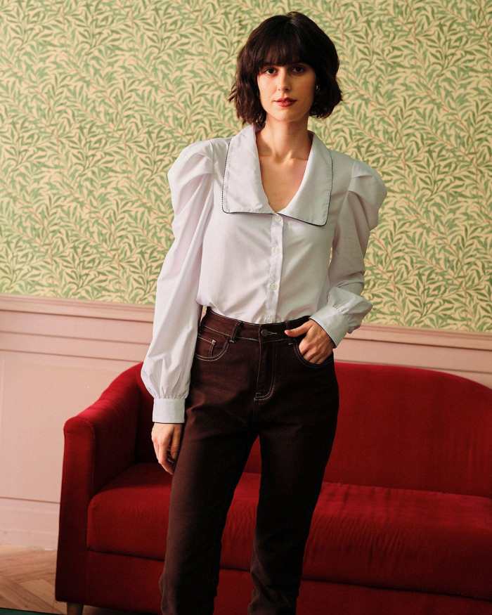 The Solid Ruched Sleeve Collared Blouse