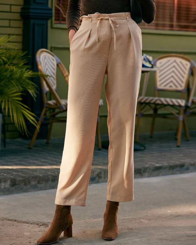 The Solid High Waisted Pleated Pants