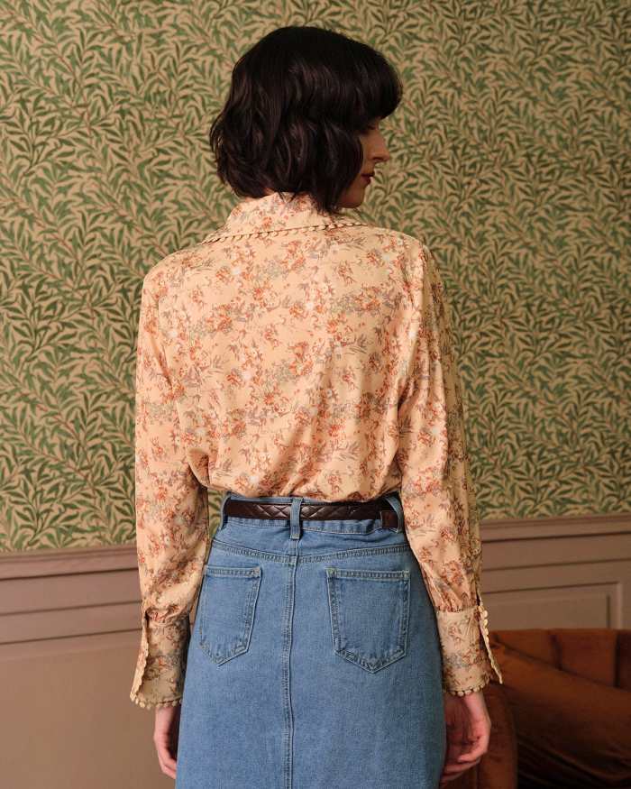 The Collared Vintage Floral Blouse