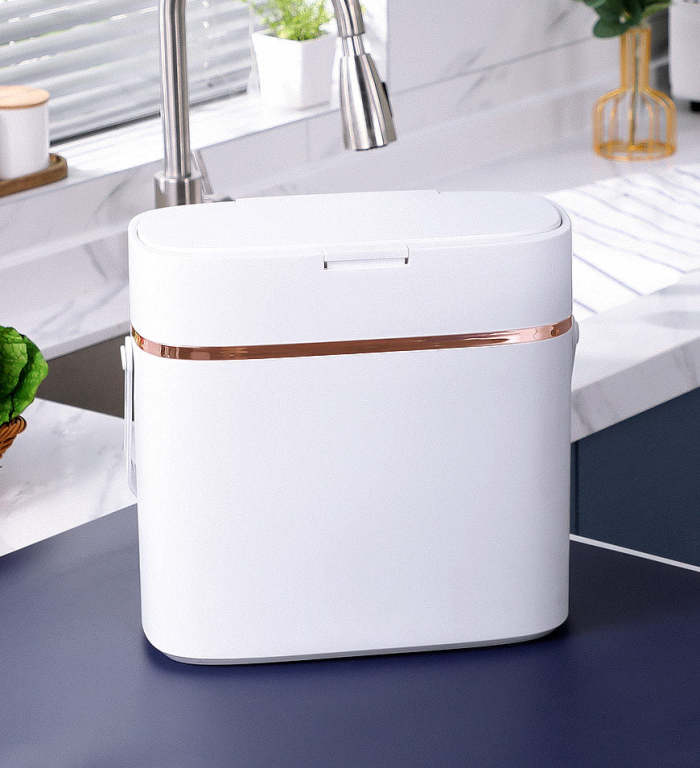 Kitchen Countertop Compost Bin With Aromatherapy